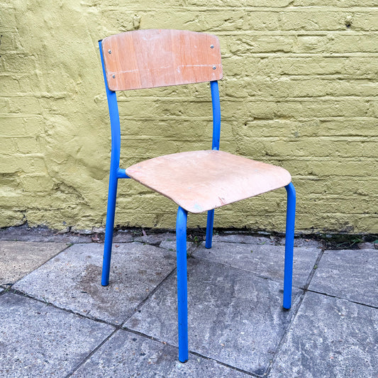 French school chair