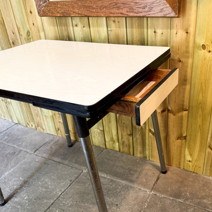 Formica dining table that extends